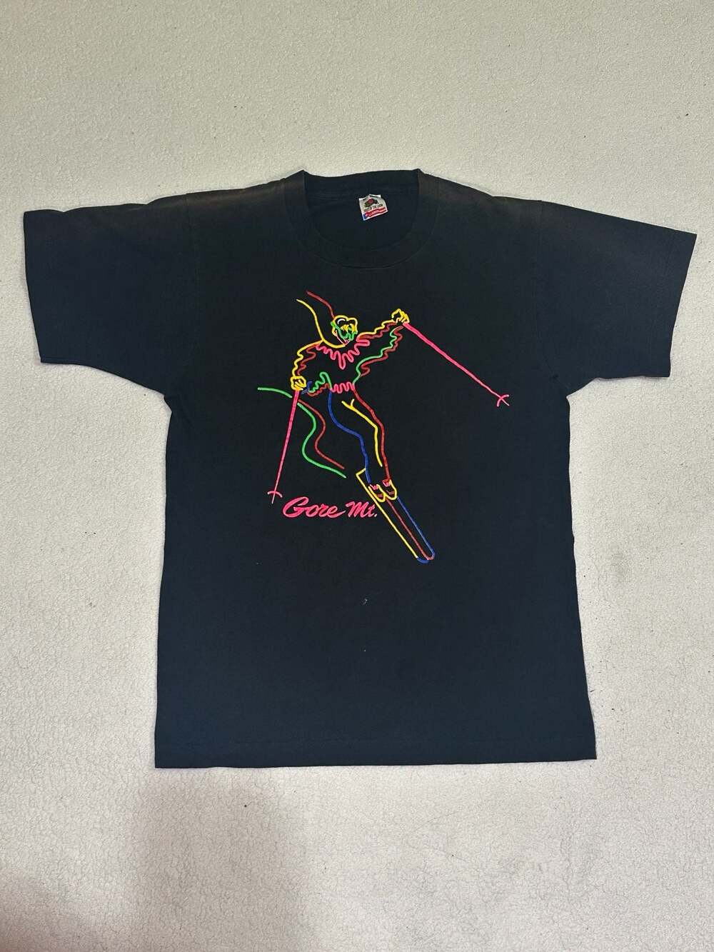 Vintage Fruit of the Loom Gore Mt. Ski Graphic T-Shirt Size M